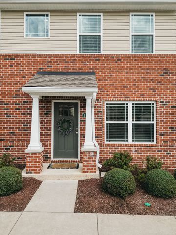 1063 Wells Way, Spring Hill, TN 37174