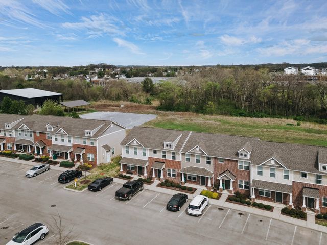 1063 Wells Way, Spring Hill, TN 37174