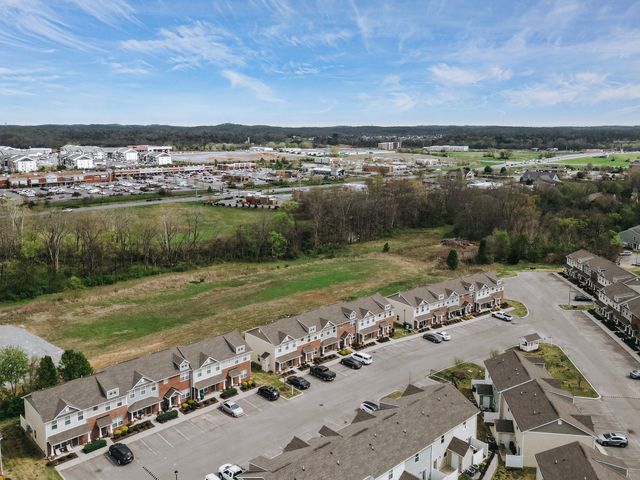 1063 Wells Way, Spring Hill, TN 37174