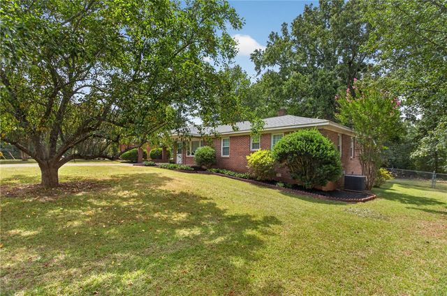303 Evergreen Forest Drive, Seneca, SC 29678