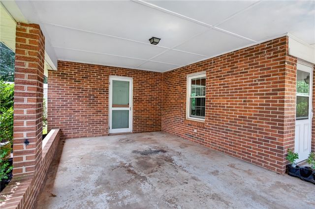 303 Evergreen Forest Drive, Seneca, SC 29678