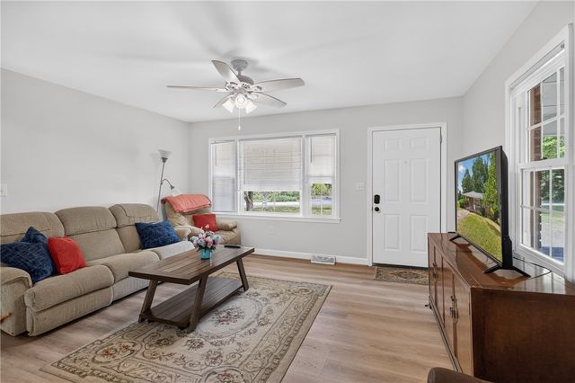 303 Evergreen Forest Drive, Seneca, SC 29678