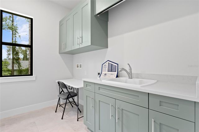 4817 MAJESTIC HILLS LOOP, Brooksville, FL 34601