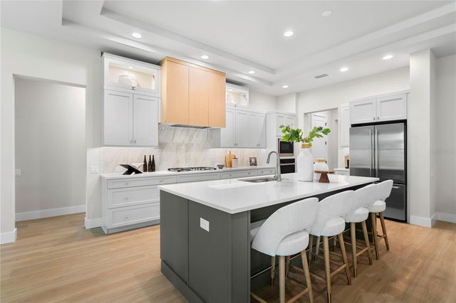 4817 MAJESTIC HILLS LOOP, Brooksville, FL 34601