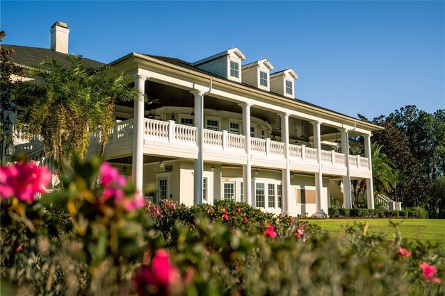 4817 MAJESTIC HILLS LOOP, Brooksville, FL 34601