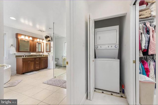 908 LINCOLN RD, Phoenixville, PA 19460