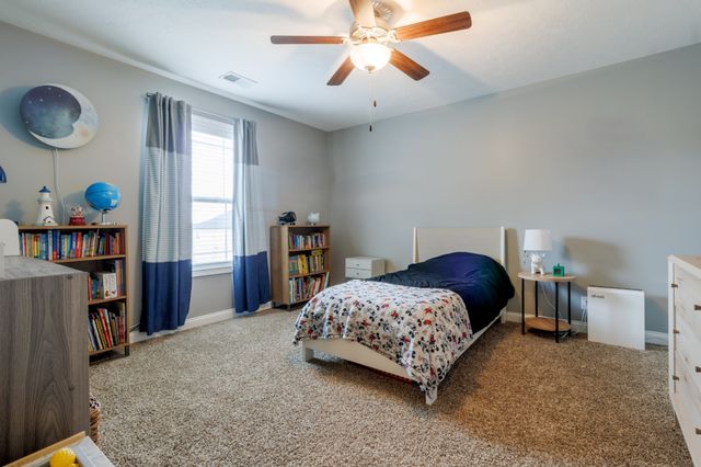 127 Josie Ln, Clarksville, TN 37043