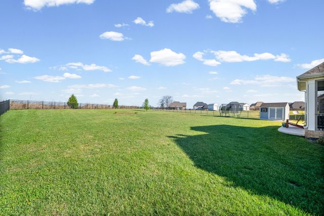 127 Josie Ln, Clarksville, TN 37043