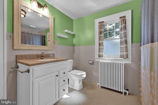 111 S LOCUST ST, Myerstown, PA 17067