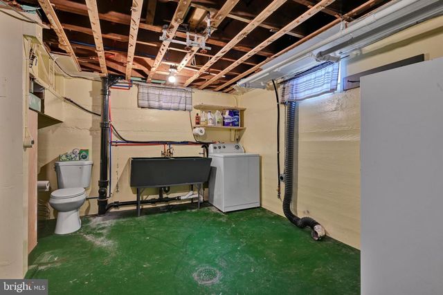 111 S LOCUST ST, Myerstown, PA 17067