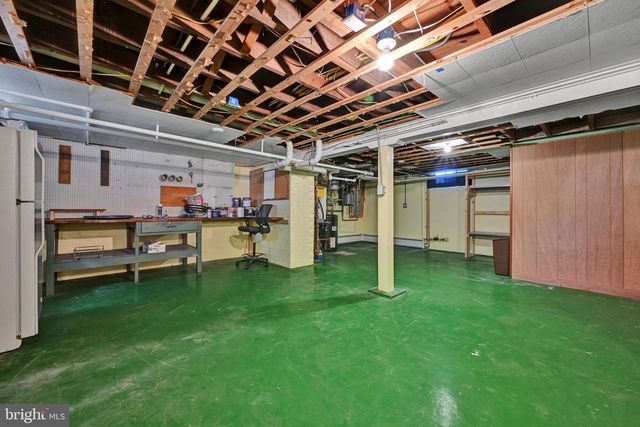 111 S LOCUST ST, Myerstown, PA 17067