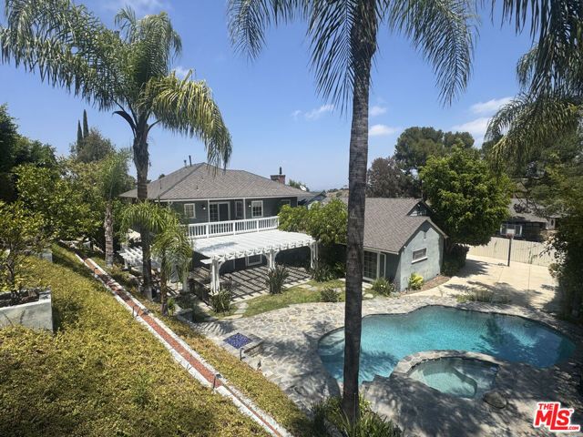 3690 Crownridge Drive, Sherman Oaks, CA 91403