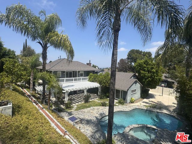 3690 Crownridge Drive, Sherman Oaks, CA 91403
