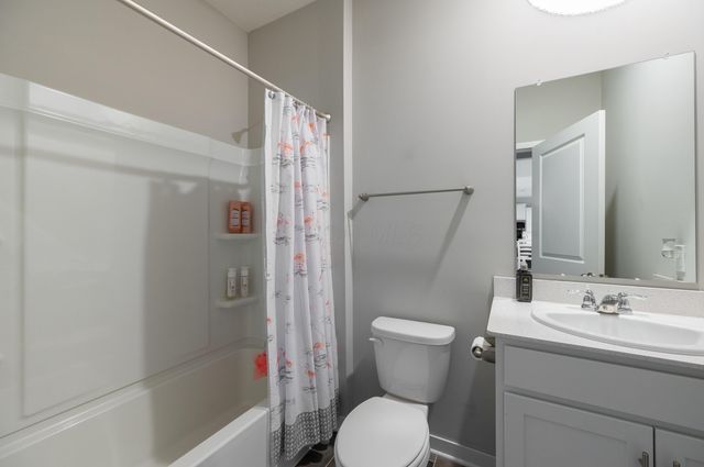 120 Mayfield Drive, Granville, OH 43023