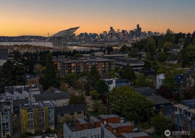 4301 26th Avenue SW, Seattle, WA 98106