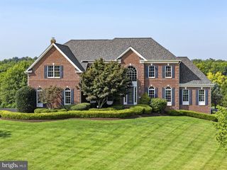 14925 BANKFIELD DR, Waterford, VA 20197