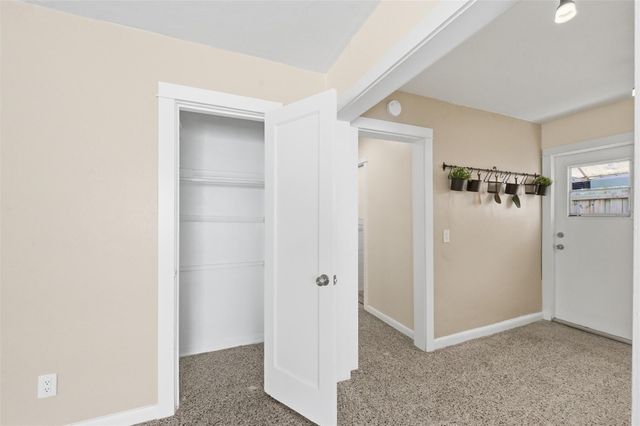 1614 NE 7th Street, Fort Lauderdale, FL 33304