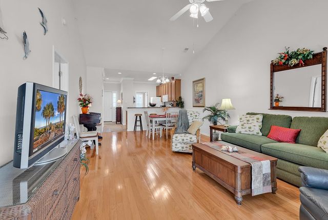 5816 Longwood Dr Unit 202, Murrells Inlet, SC 29576