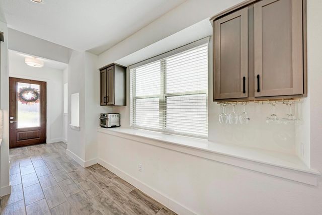 521 Elm Green ST, Hutto, TX 78634