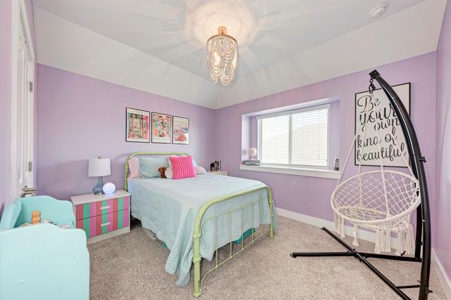 521 Elm Green ST, Hutto, TX 78634