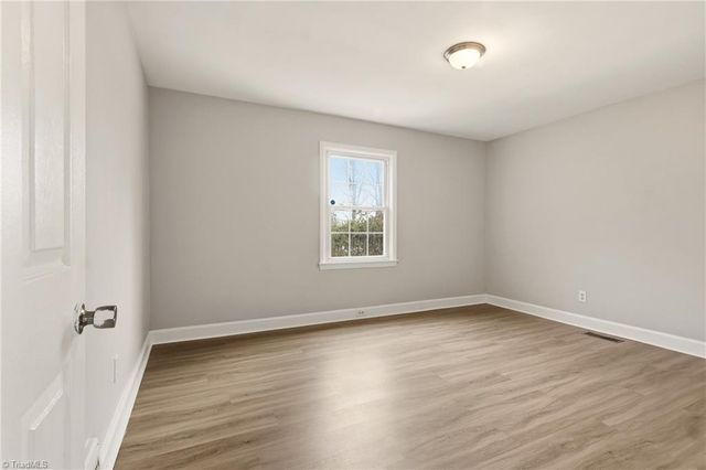 3530 Hemlock Drive, Winston-salem, NC 27105