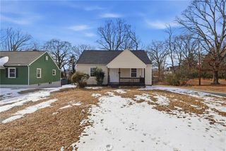 3530 Hemlock Drive, Winston-salem, NC 27105