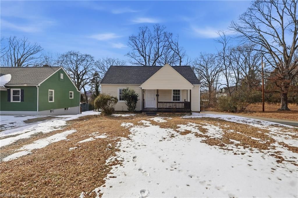 3530 Hemlock Drive, Winston-salem, NC 27105