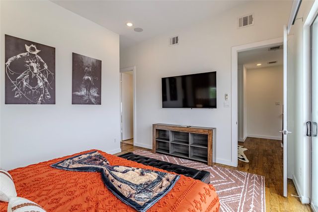 1414 Laird Street A, Houston, TX 77008