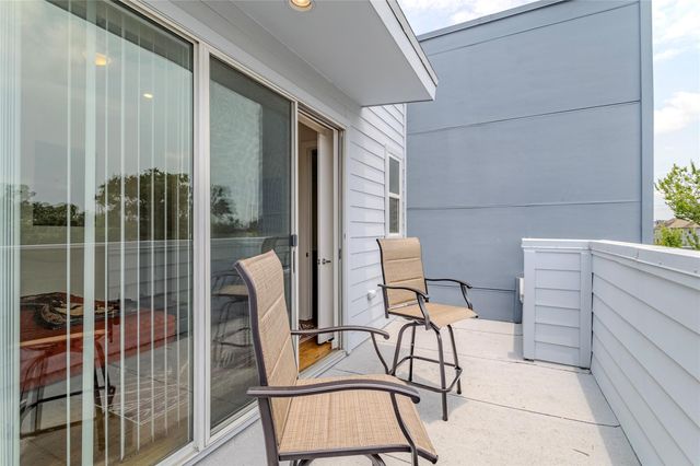 1414 Laird Street A, Houston, TX 77008