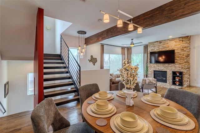 1414 Laird Street A, Houston, TX 77008