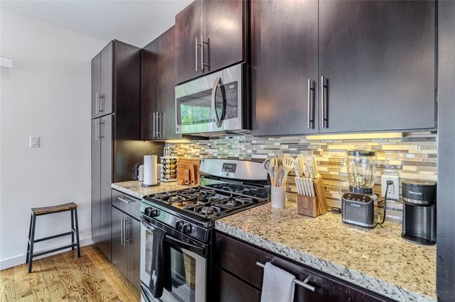 1414 Laird Street A, Houston, TX 77008