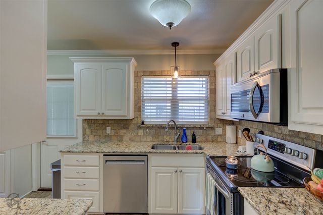 1615 Success Street, Bossier City, LA 71112