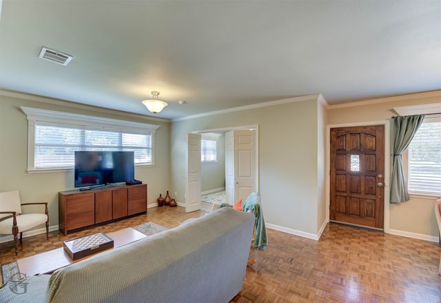 1615 Success Street, Bossier City, LA 71112