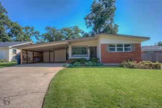 1615 Success Street, Bossier City, LA 71112