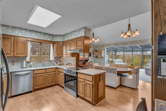 2901 SE Gemini CT, Topeka, KS 66605