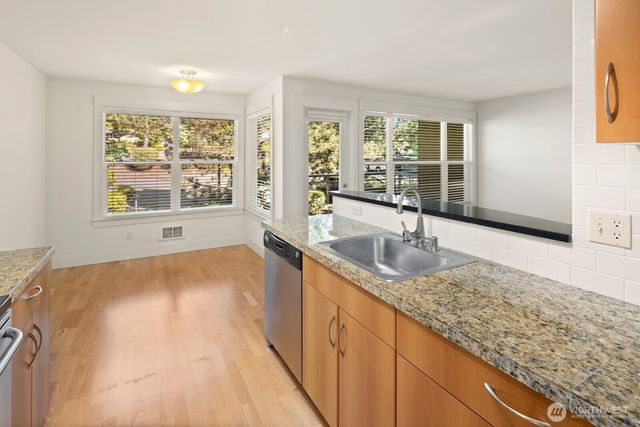 22910 90th Avenue W #B306, Edmonds, WA 98026
