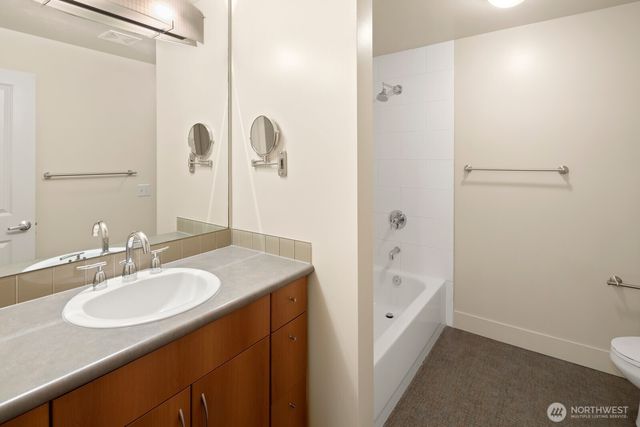 22910 90th Avenue W #B306, Edmonds, WA 98026