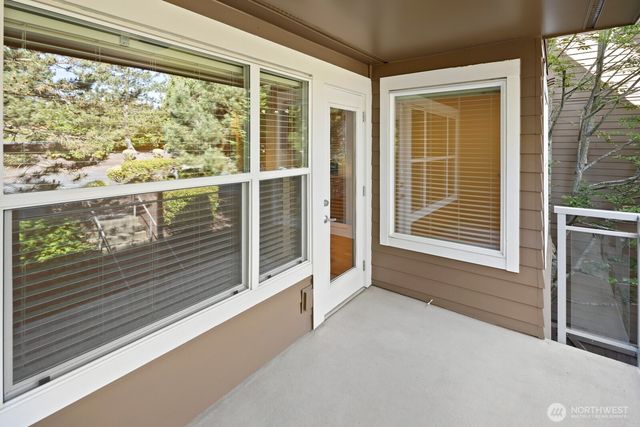 22910 90th Avenue W #B306, Edmonds, WA 98026