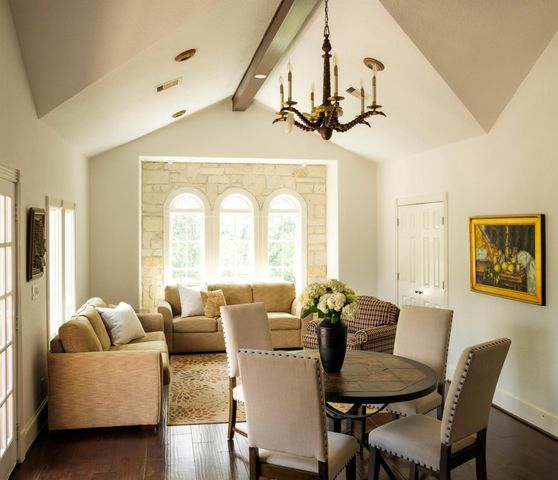728 Crestbend Drive, Houston, TX 77042