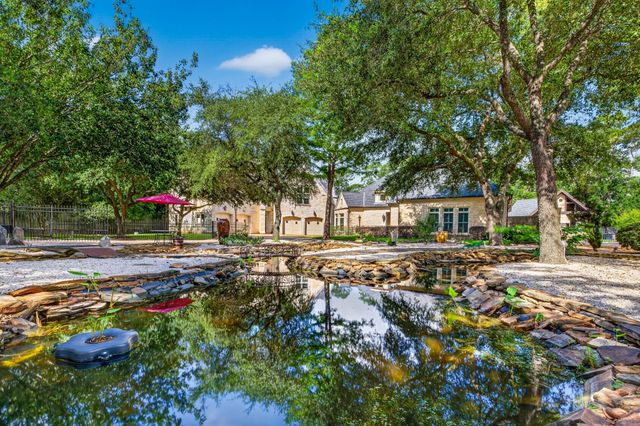 728 Crestbend Drive, Houston, TX 77042