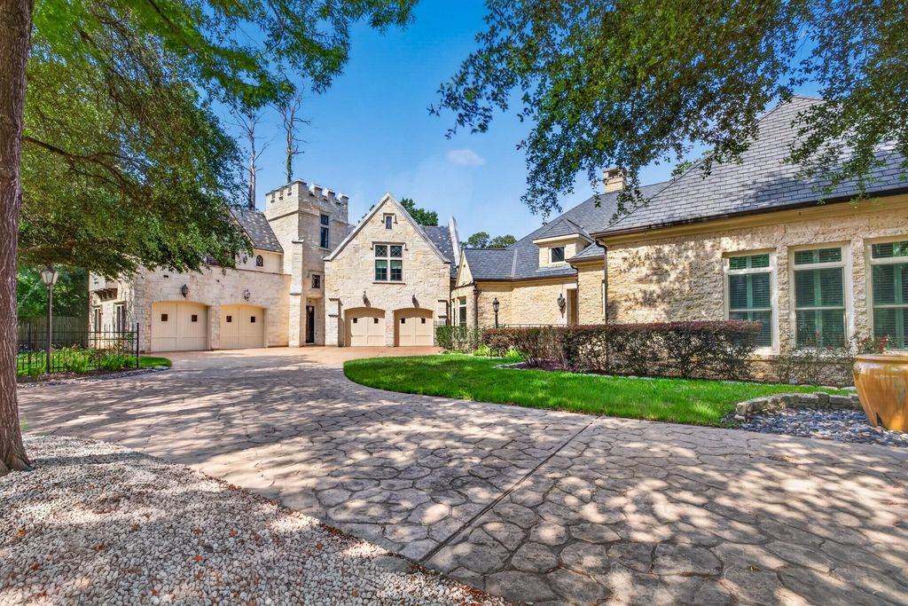 728 Crestbend Drive, Houston, TX 77042