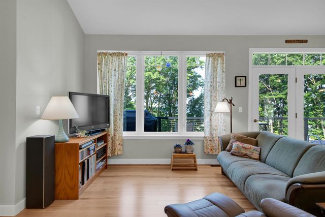 64 Rhubarb Ridge Road, St. Albans Town, VT 05478
