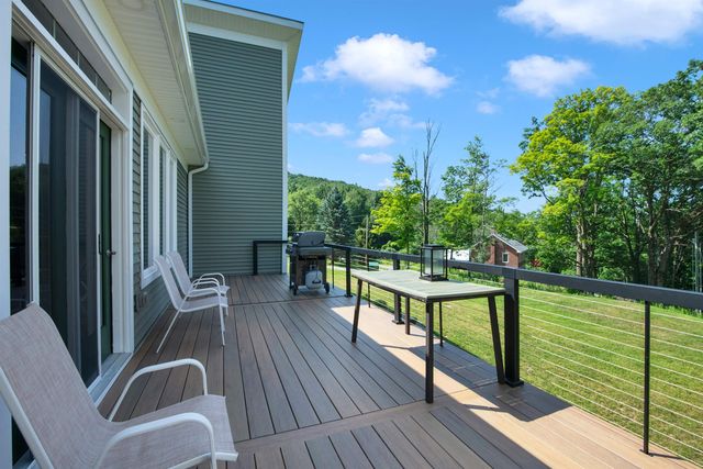 64 Rhubarb Ridge Road, St. Albans Town, VT 05478