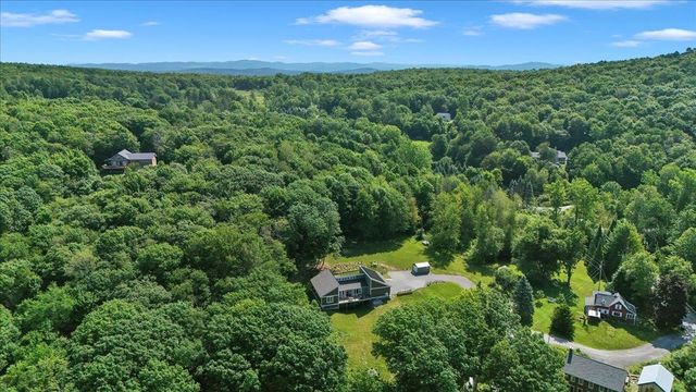 64 Rhubarb Ridge Road, St. Albans Town, VT 05478