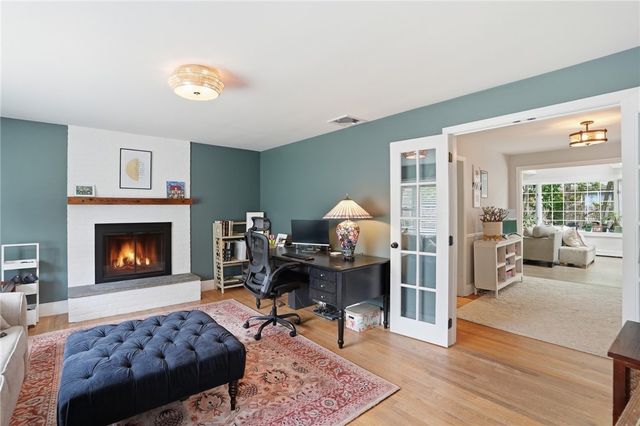 3 Cheshire Drive, Barrington, RI 02806