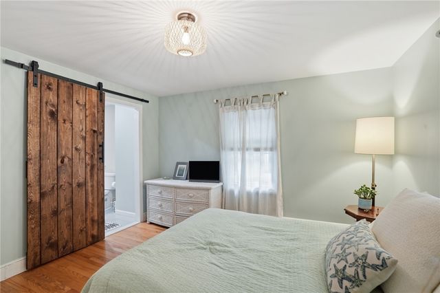 3 Cheshire Drive, Barrington, RI 02806
