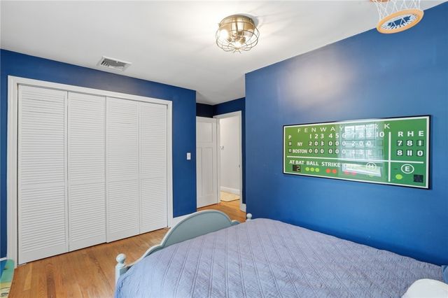 3 Cheshire Drive, Barrington, RI 02806