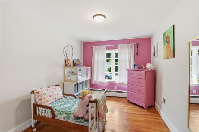 3 Cheshire Drive, Barrington, RI 02806