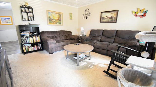 745 Ellerson Drive, Harrodsburg, KY 40330