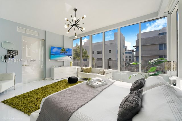 2100 Park Ave 210, Miami Beach, FL 33139